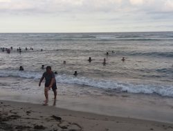Keindahan Pantai Desa Ranowangko 2 jadi Tempat Wisata Alternatif