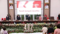 Makna HUT 402, AA-RS Berikan Kado Spesial di Paripurna DPRD Kota Manado: Tekan Angka Kemiskinan