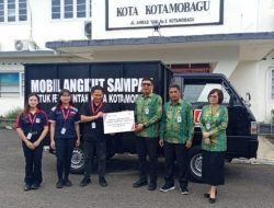 Pemkot Kotamobagu,  Terimah Mobil Pengangkut Sampah