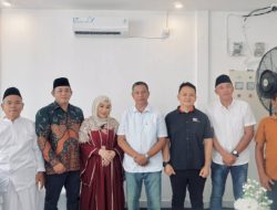 Ratusan Warga Berdatangan Dikediaman Politisi PDIP Rahman Salehe, Hingga Bupati Boltim