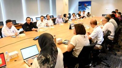 Pemprov Lobi Maskapai Air Asia Layani Rute Penerbangan Gorontalo