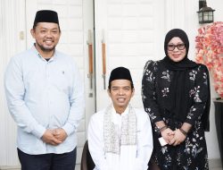 UAS Beri Tausiyah dan Doa untuk Keluarga Besar Salehe-Mamonto