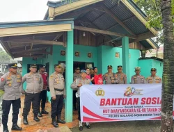 Polres Boltim dan Bhayangkari Salurkan Bansos Sambut HUT Bhayangkara ke-80