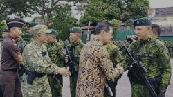Hengky Honandar Hadiri Upacara Penyambutan Satgas Yonif 712/Wiratama