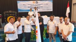 Majukan Olahraga Bitung, Hengky Honandar Terpilih Ketua KONI