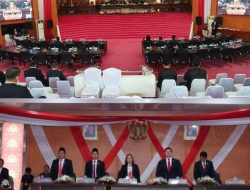 Dengarkan Pidato Presiden RI, Hengky-Randito Hadiri Rapat Paripurna DPRD Kota Bitung