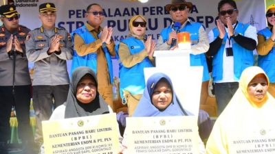 Warga Pulau Dudepo Gorut Sumringah, Listrik Perdana Resmi Menyala