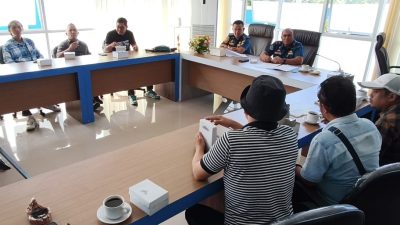 Kepala KSOP Bitung Tatap Muka dengan Insan Pers, Soroti Pengawasan BBM hingga Izin Potong Kapal