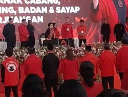KPK ‘bergerilya’, Megawati Beri Ultimatum